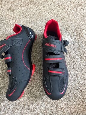 AICALL Men’s Cycling Shoes Sz 11 US/45 EUR
